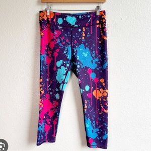 Constantly Varied Gear -  Paint Splatter Capri Leggings - Large